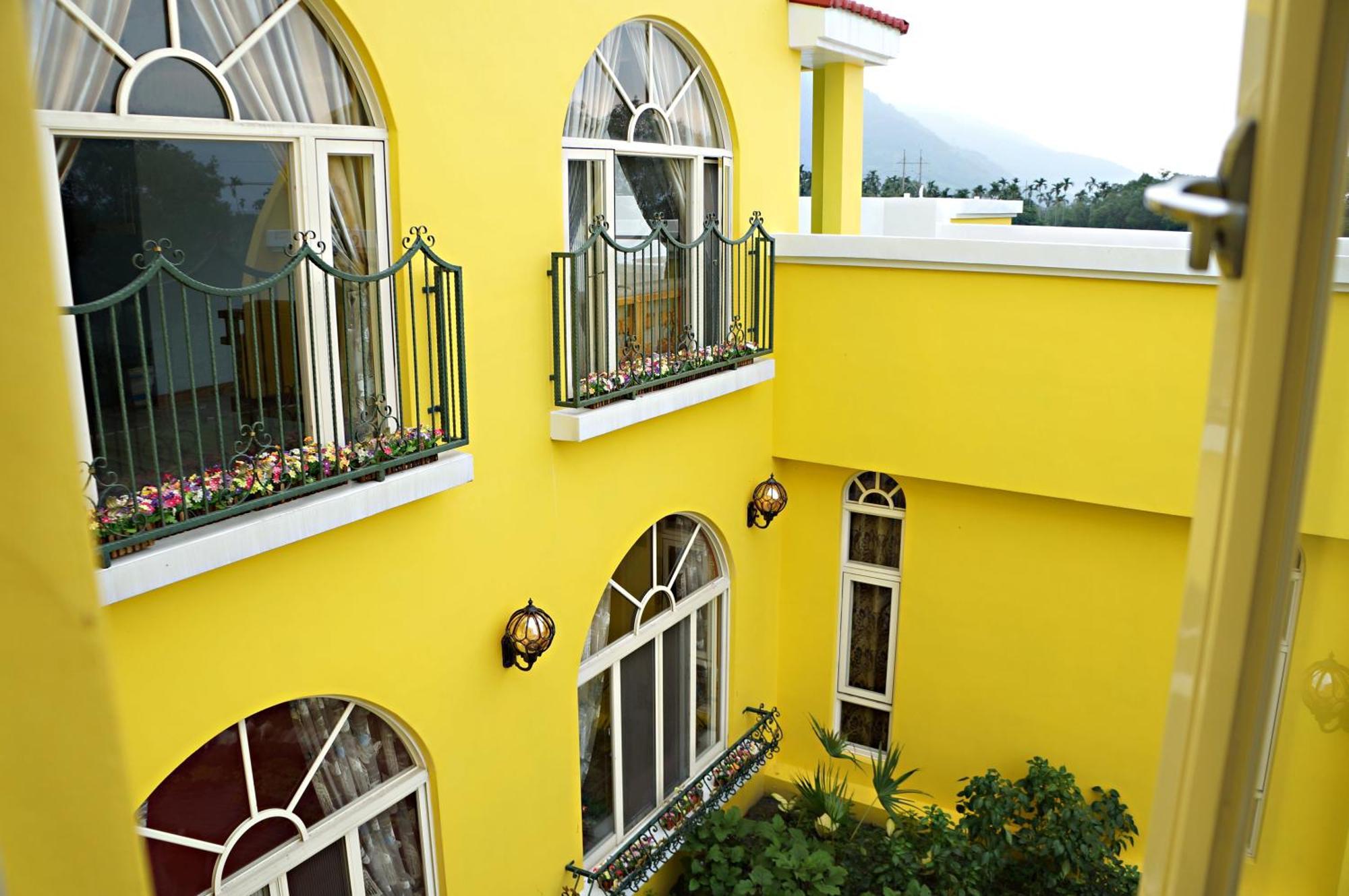 依比鴨鴨水岸會館 Ducking House Bed & Breakfast Ruisui Bagian luar foto